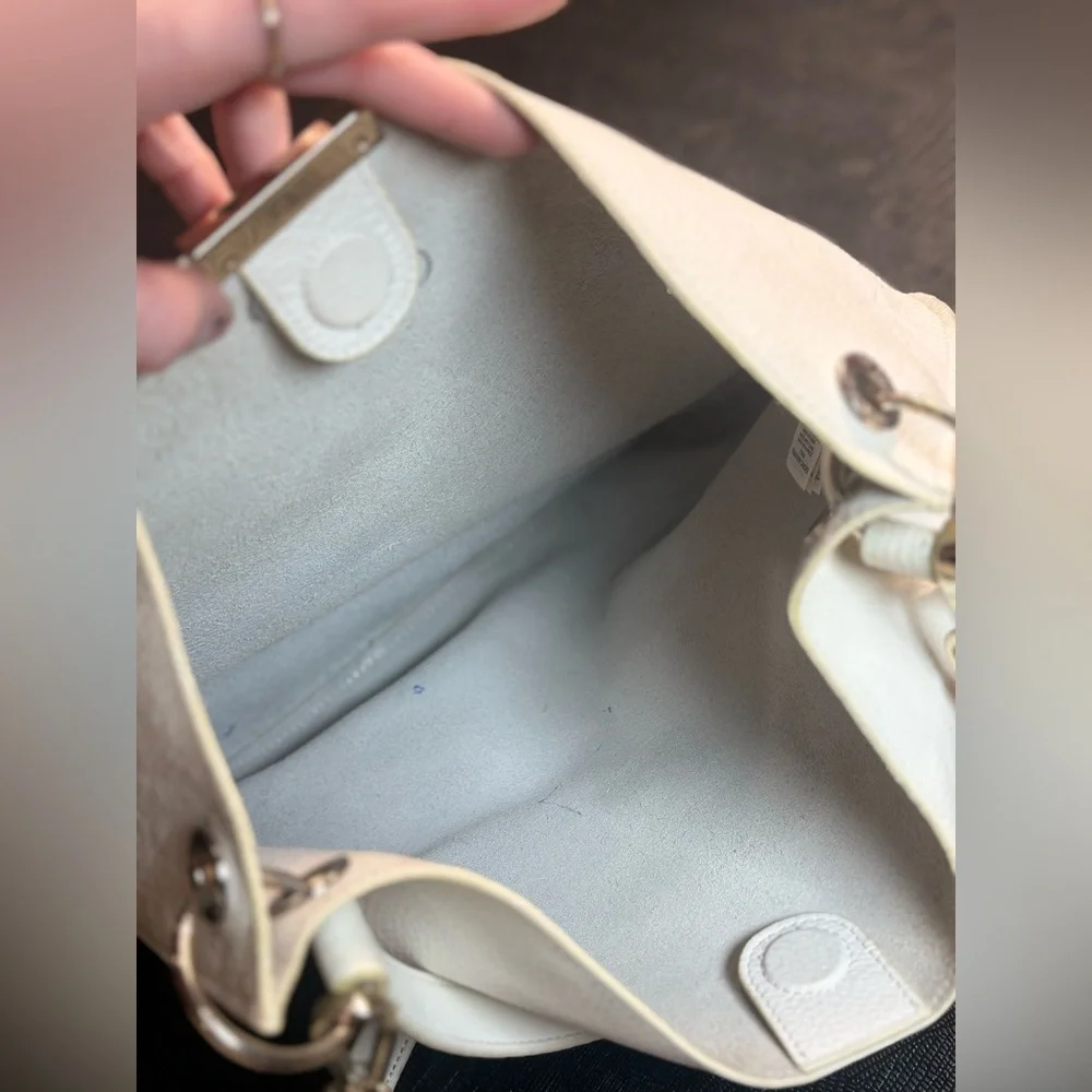 White Leather Ted Baker Crossbody Purse - Picture 8 of 11